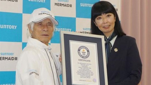 ياباني يفوز بجائزة أكبر شخص في العالم يُبحر عبر المحيط الهادىء بمفرده Kinitshi.Hr