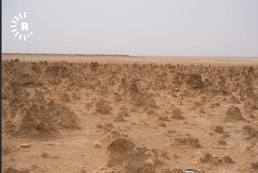 خبر محزن - جفاف بحيرة "ساوة" في العراق بشكل كامل Sawa.2