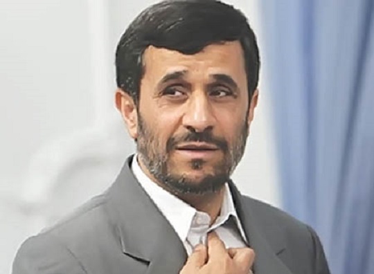 أحمدي نجاد: ثورة الخميني ”عمل بريطاني“!! 	 Ahmad.N.3