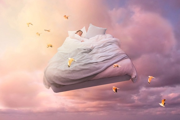 دراسة حديثة: النائمون يمكنهم سماع المتحدث وإجابته أثناء الحلم        الاستجابة الآنية للنائمين تعطي نهجا جديدا للدراسات المس Xaww