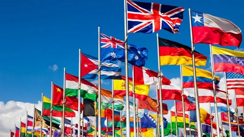 لون وحيد لم تستخدمه أي دولة حول العالم في علمها.. ما هو؟ Flags