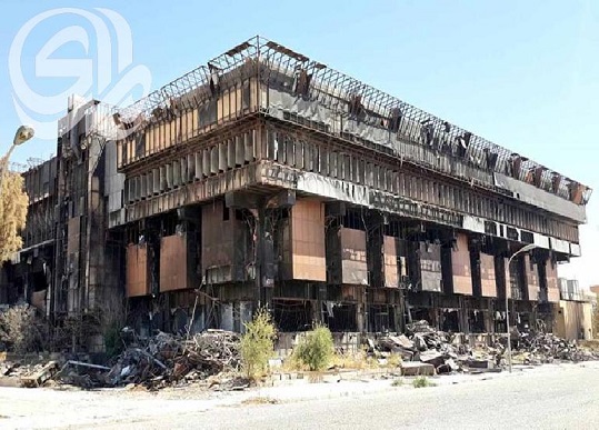 موقع أميركي: ناشطة تتولى حملة لإحياء مكتبة الموصل المركزية من جديد Musel.Lb