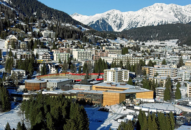  الگاردينيا على سفح جبل المنتدى الأقتصادي العالمي في دافوس / سويسرا           الگاردينيا على سفح جبل المنتدى الأقتصادي العالمي في دافوس / سويسرا      Davos.4