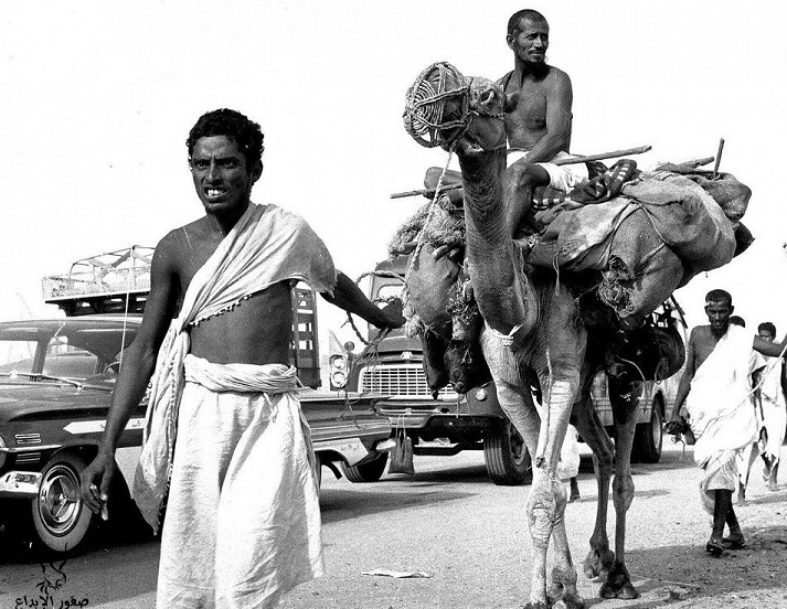  طريق المعاناة.. قصص تاريخية عن الوجه المأساوي لرحلة الحج       Haj.53