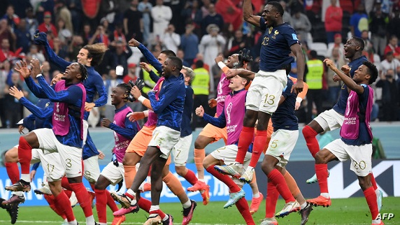  فرنسا تتأهل إلى نهائي كأس العالم على حساب المغرب            France.222